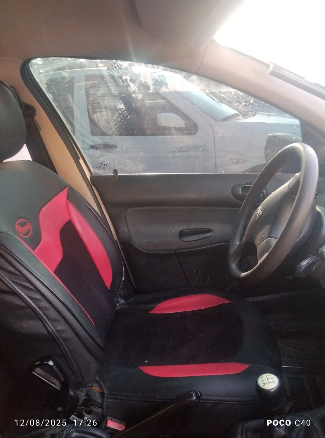 پژو ۲۰۶ صندوق دار v8 - 1396