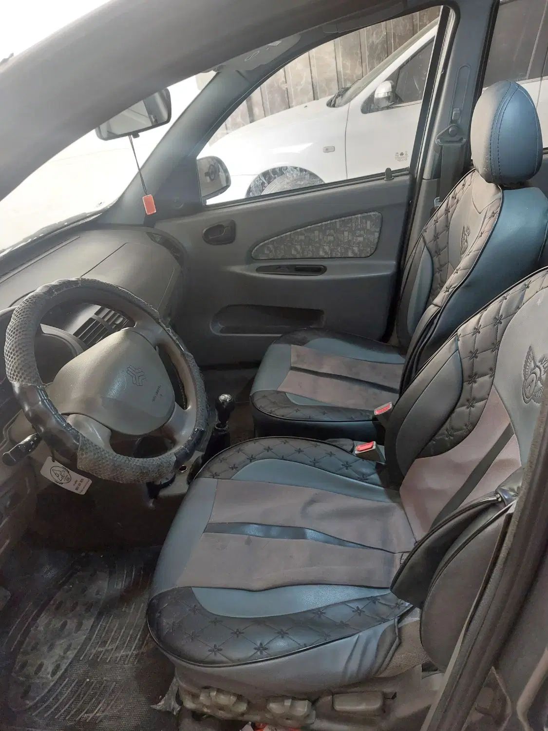 تیبا صندوق دار EX - 1395