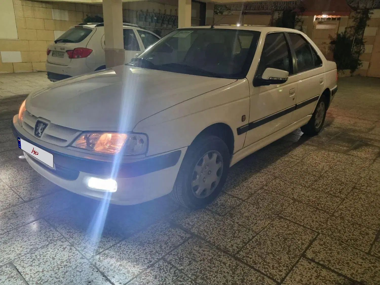 خودرو پژو، پارس آگهی ann_20504233