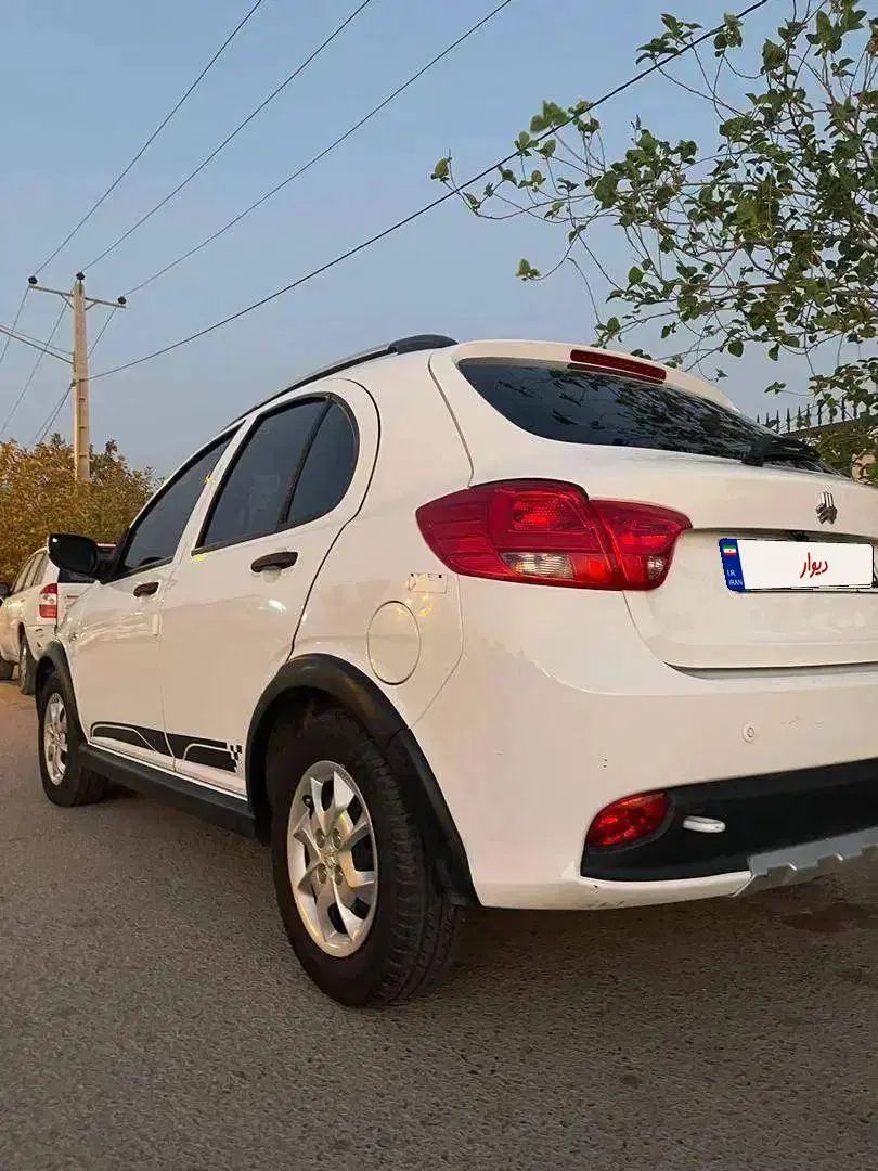 کوییک R دنده‌ای - 1403