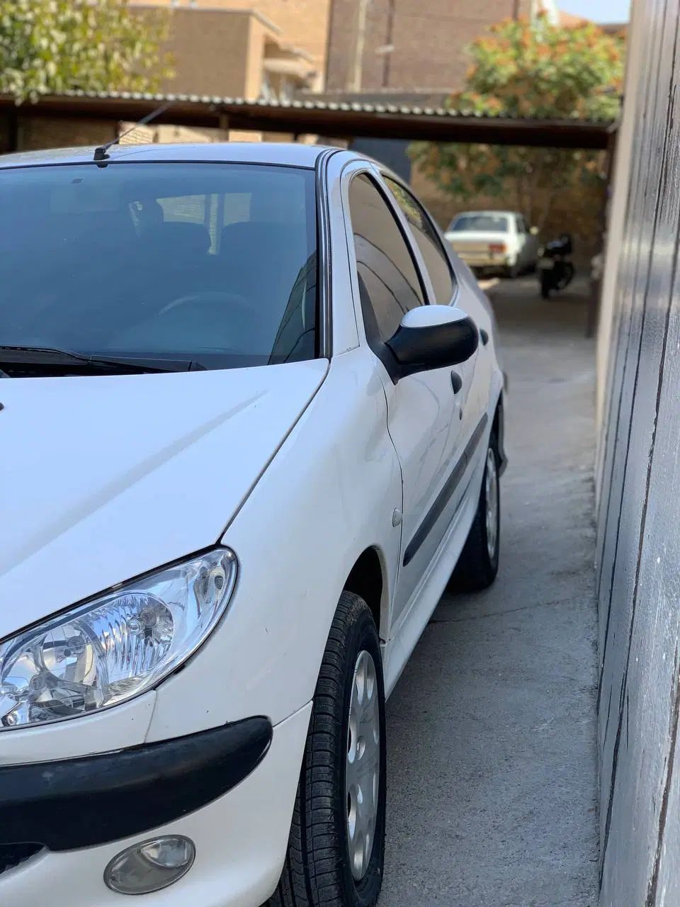 پژو ۲۰۶ صندوق دار v8 - 1390