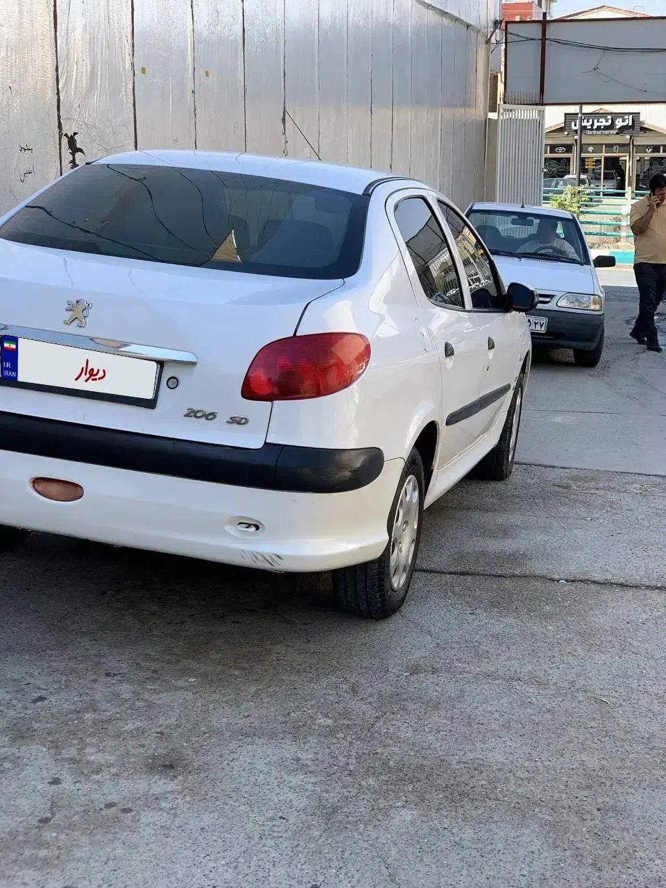 پژو ۲۰۶ صندوق دار v8 - 1390