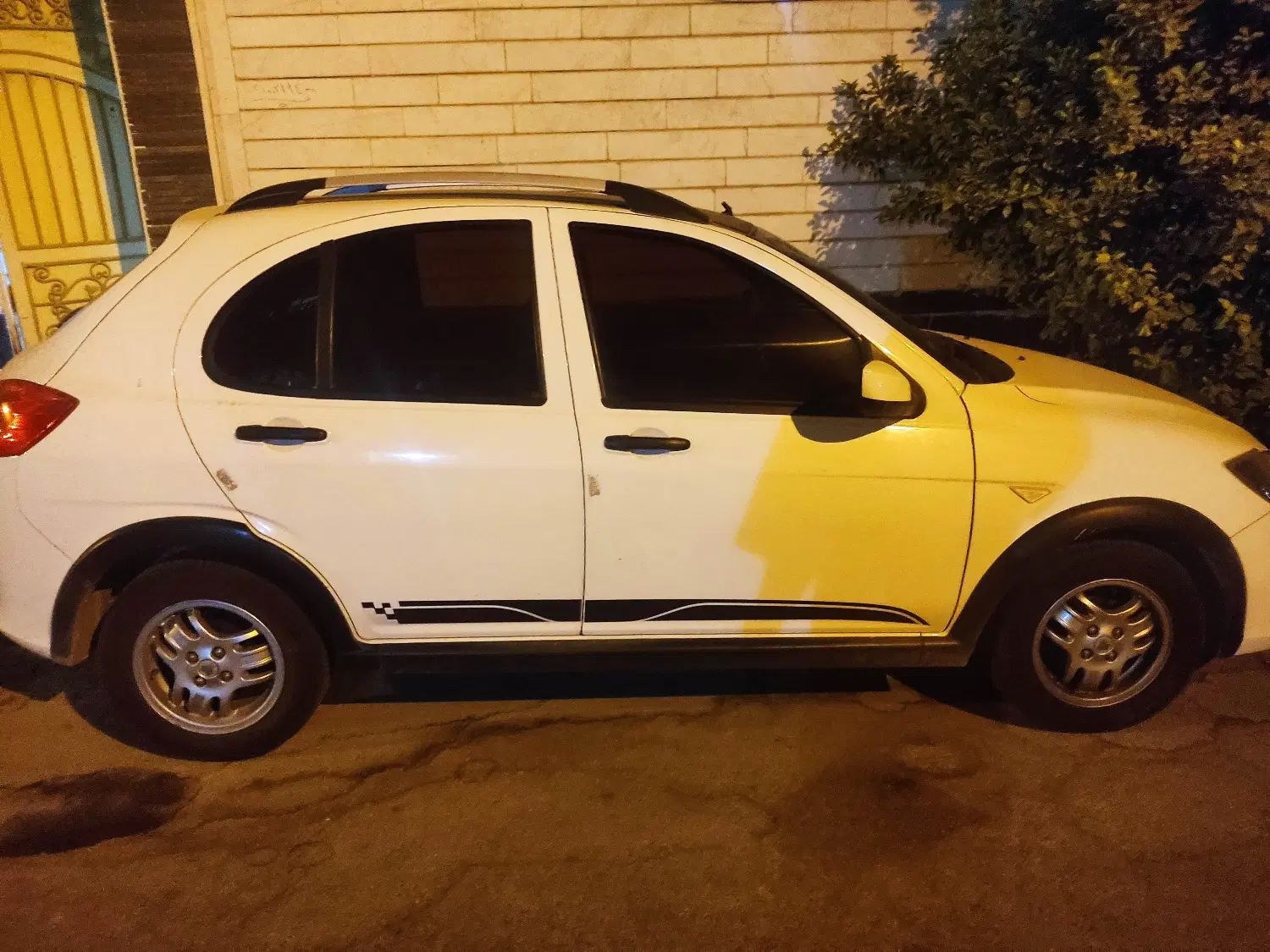 خودرو کوییک، R آگهی ann_20504538