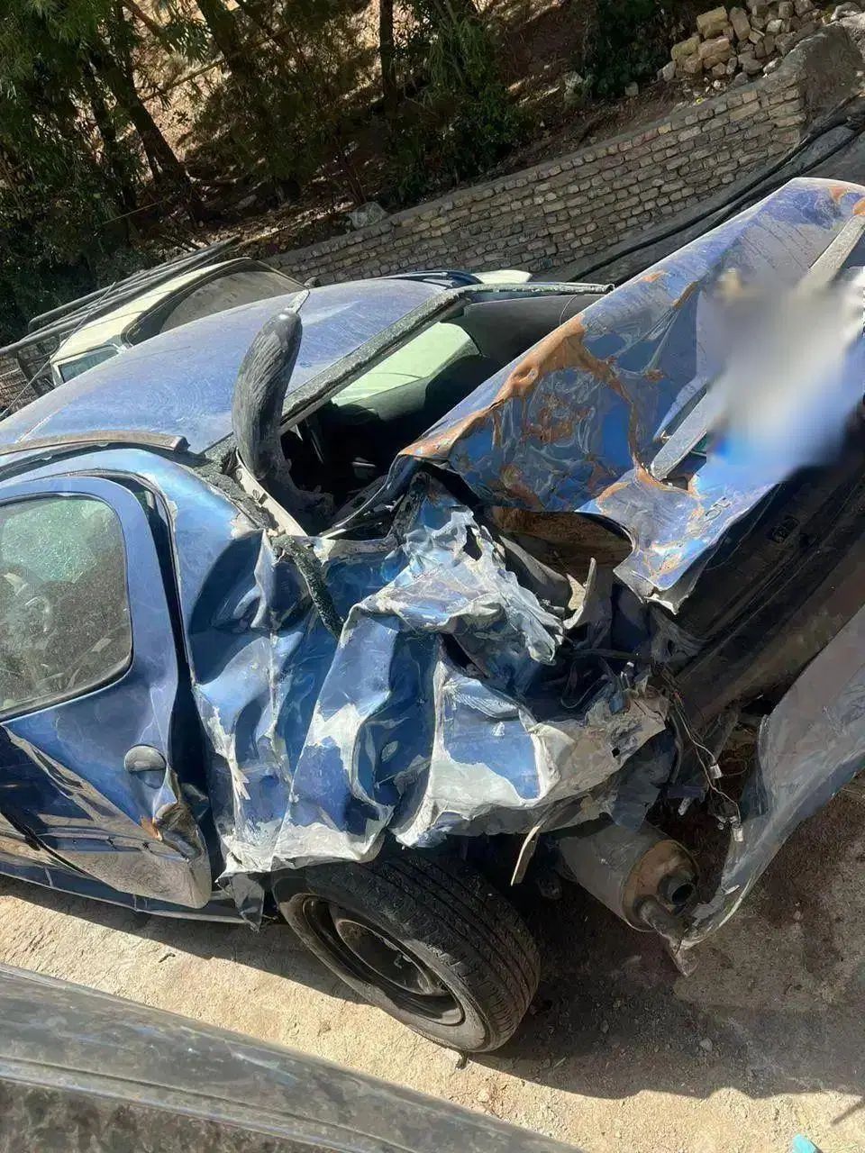 پژو ۲۰۶ صندوق دار v8 - 1396