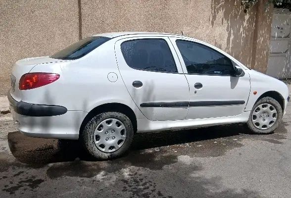 پژو ۲۰۶ صندوق دار v8 - 1387