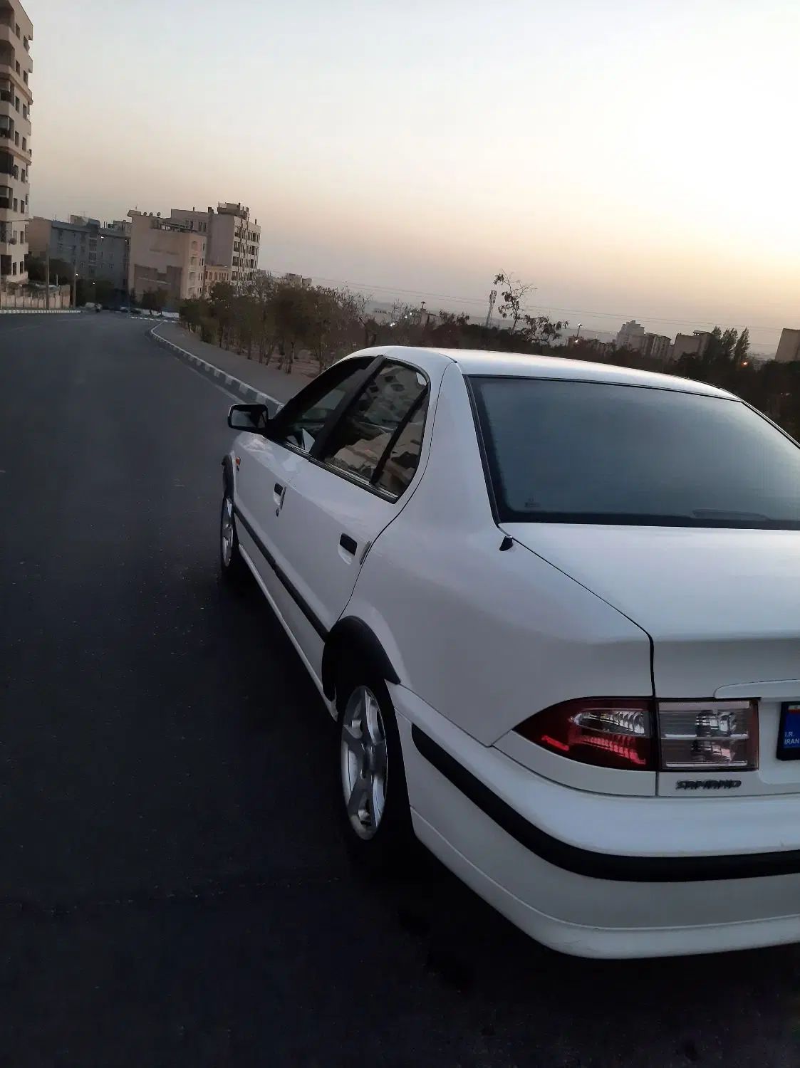 سمند LX XU7 - 1387