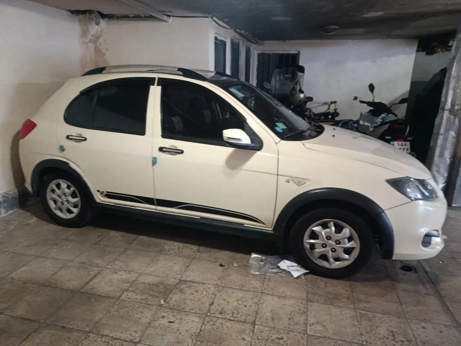 خودرو کوییک، R آگهی ann_20504999