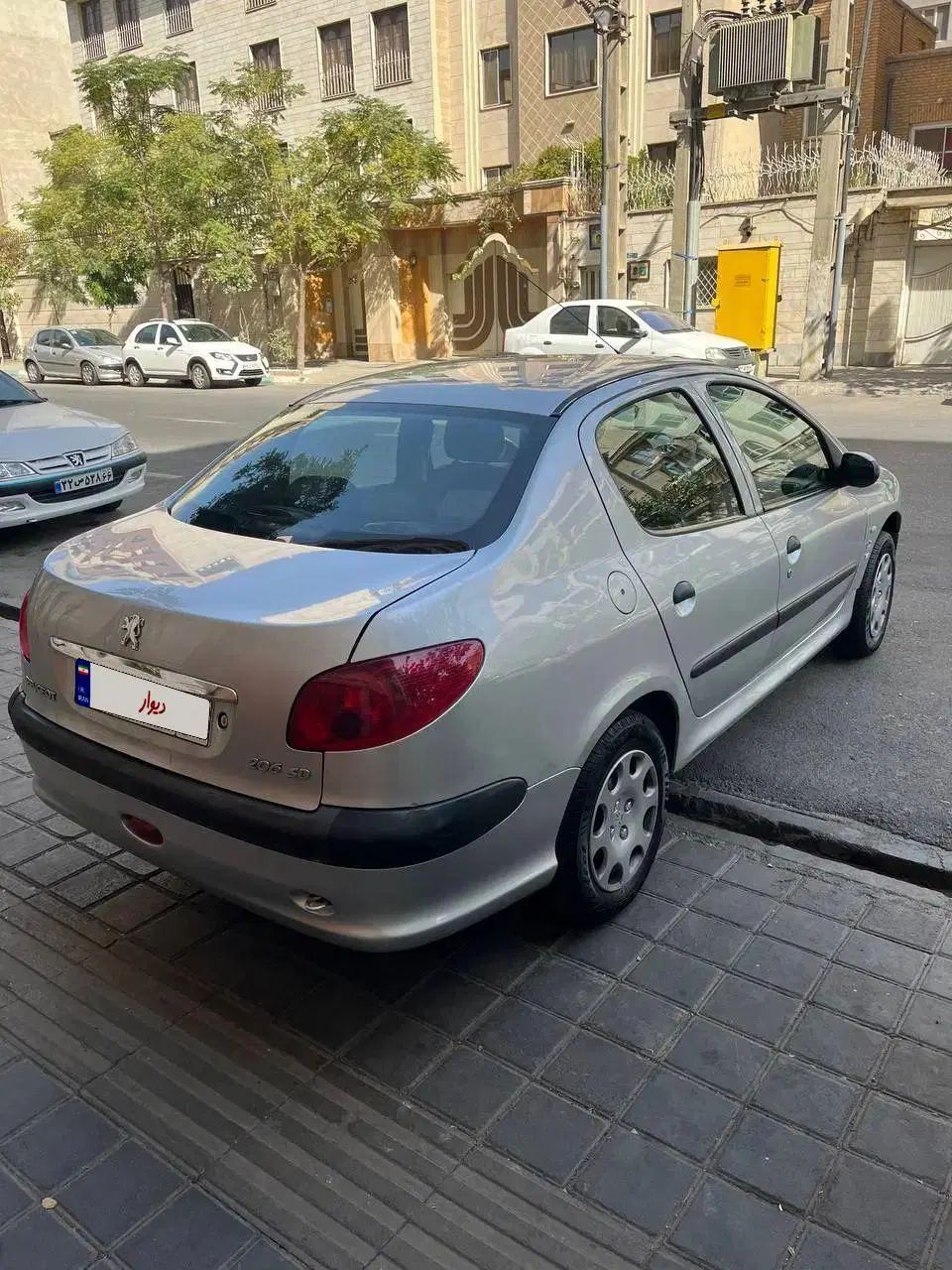 پژو ۲۰۶ صندوق دار v1 - 1386