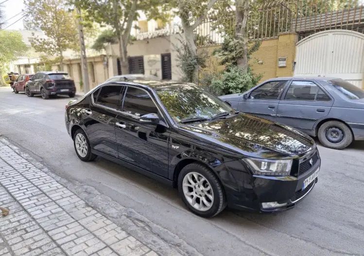 دنا پلاس ۵ دنده EF7 - 1402