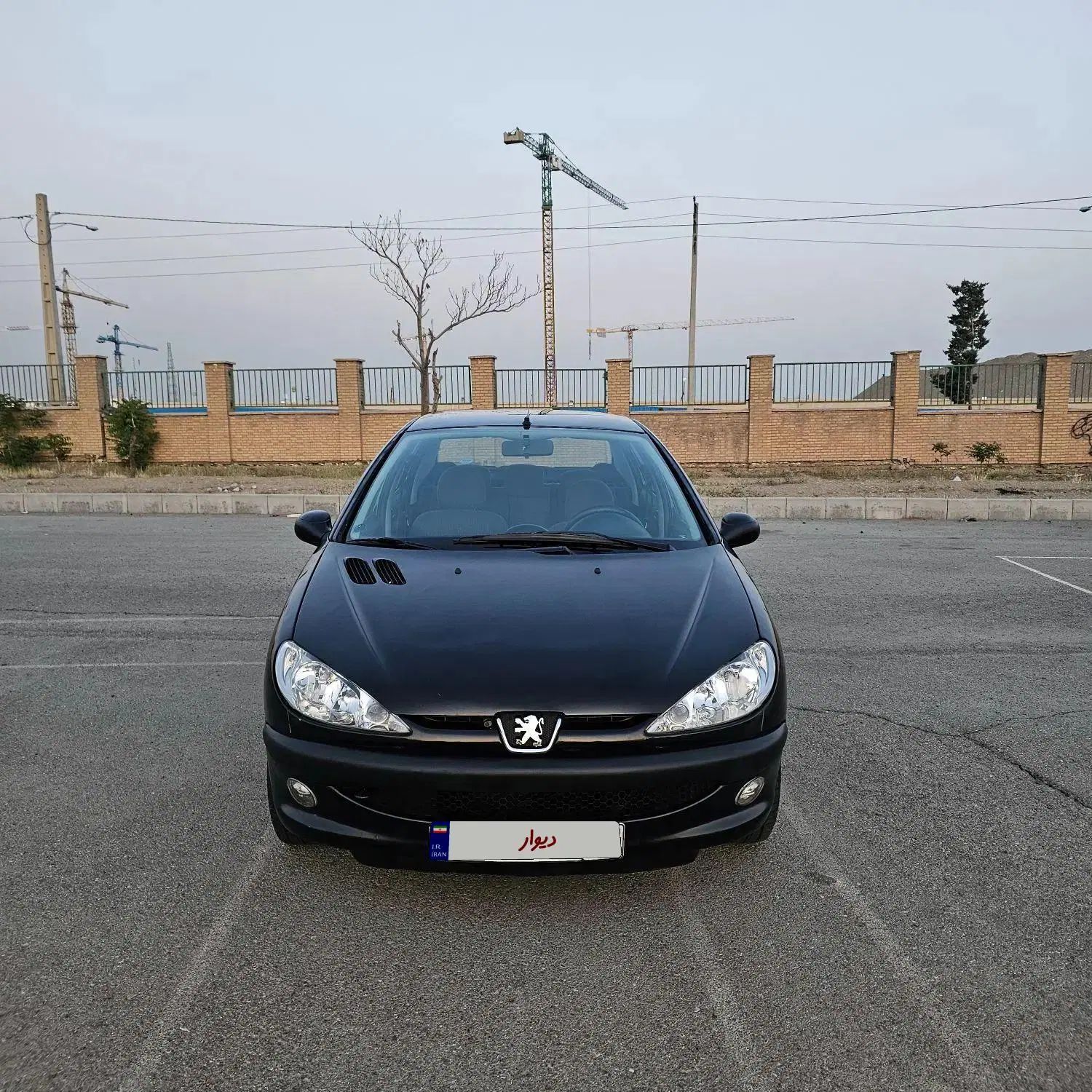 پژو ۲۰۶ صندوق دار v8 - 1394