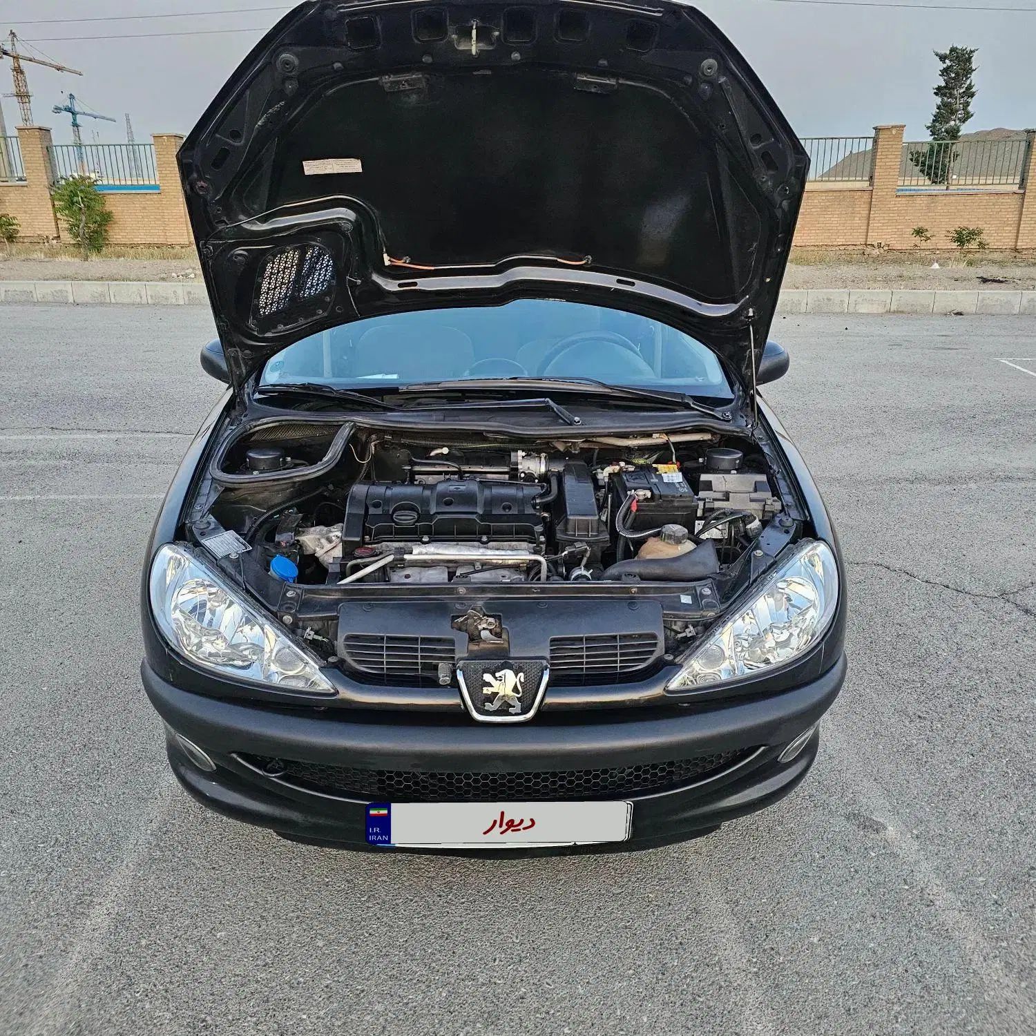 پژو ۲۰۶ صندوق دار v8 - 1394
