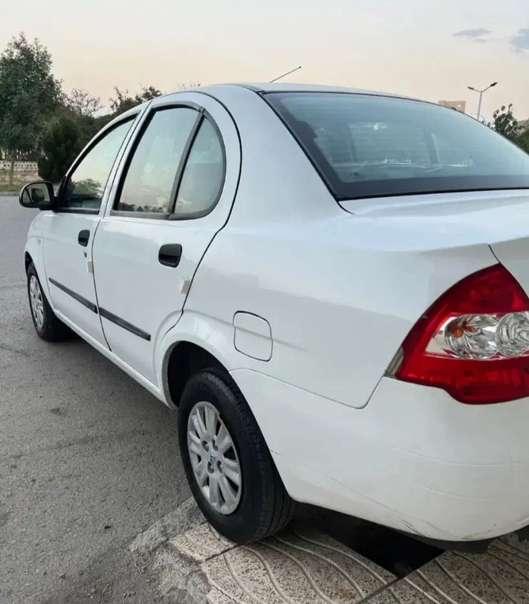 تیبا صندوق دار EX - 1394