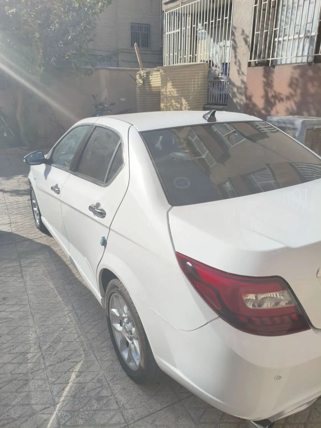 دنا پلاس توربو اتوماتیک - 1403