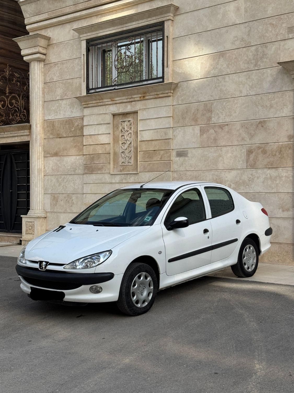پژو ۲۰۶ صندوق دار v8 - 1391
