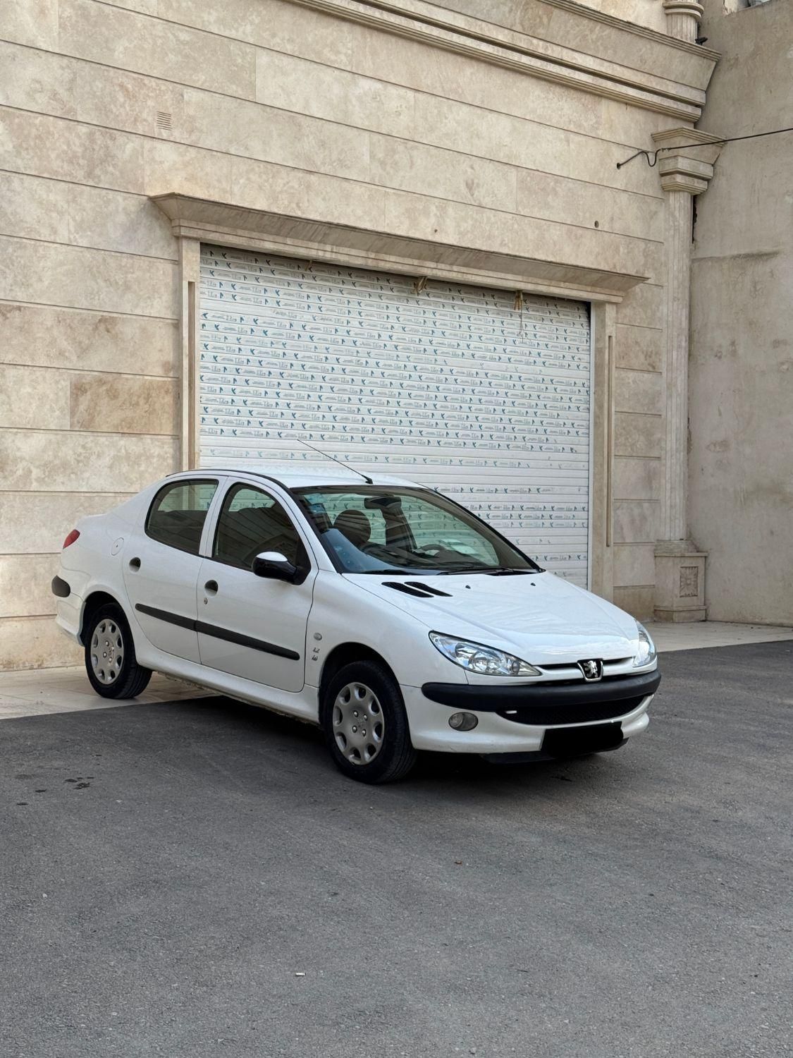 پژو ۲۰۶ صندوق دار v8 - 1391