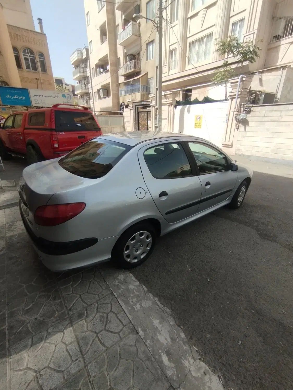 پژو ۲۰۶ صندوق دار v20 - 1386
