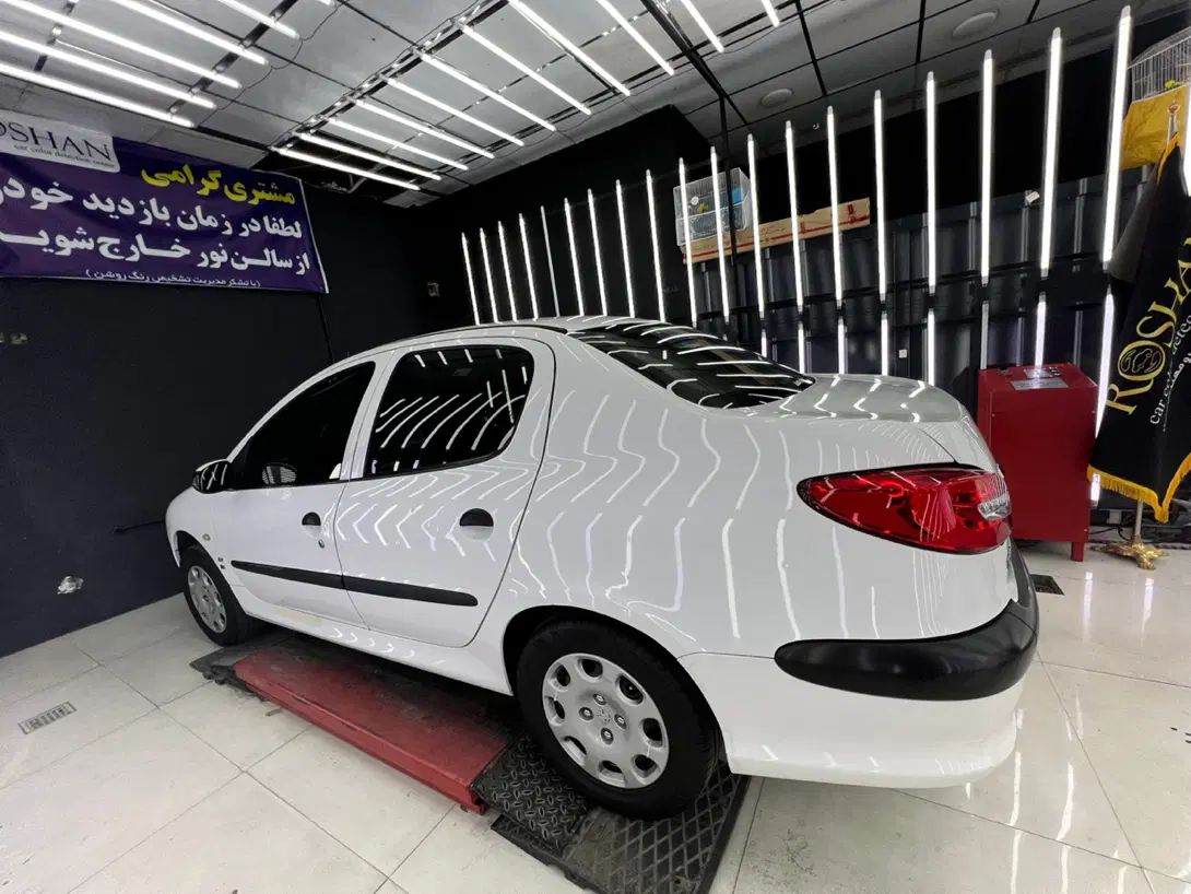 پژو ۲۰۶ صندوق دار v8 - 1394