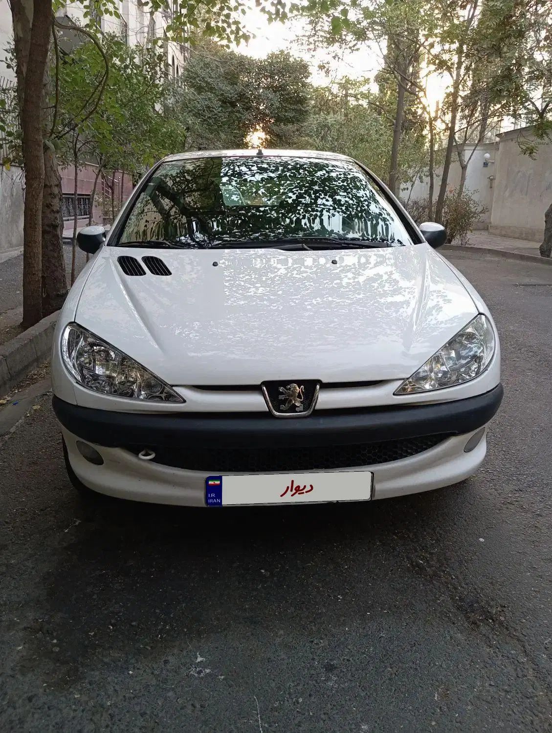 پژو ۲۰۶ صندوق دار v8 - 1398