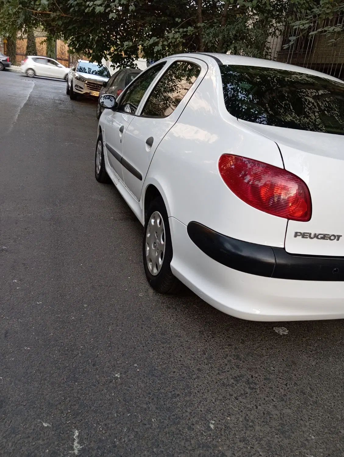 پژو ۲۰۶ صندوق دار v8 - 1398