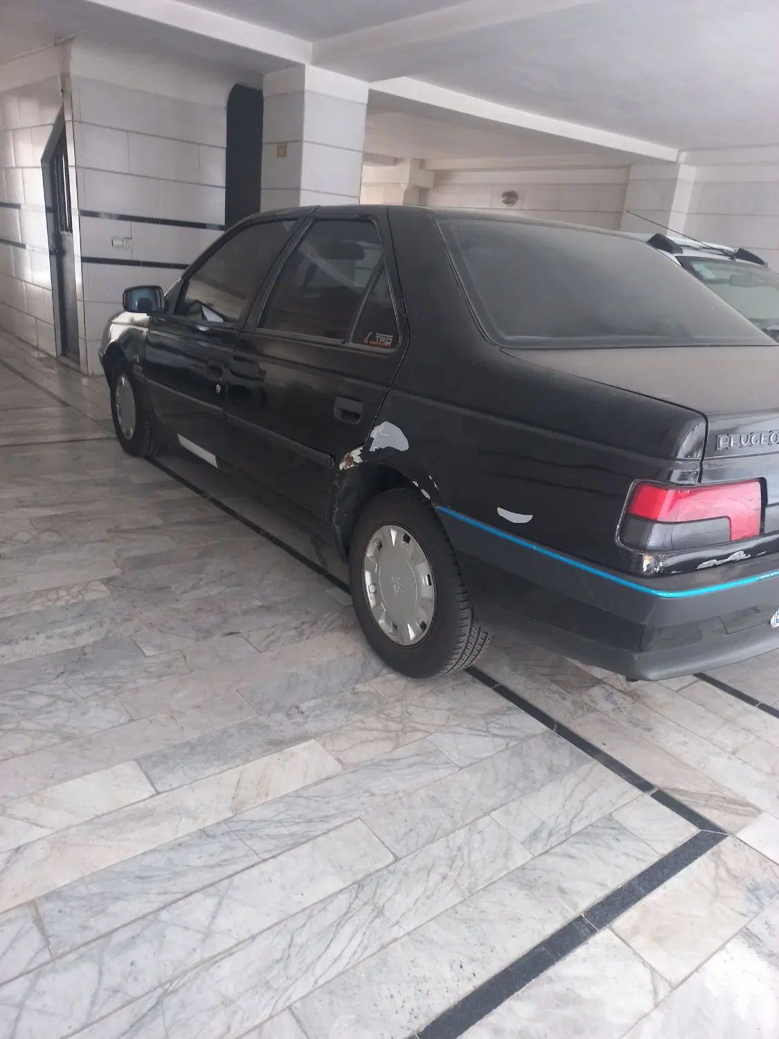 پژو 405 GLX - 1381
