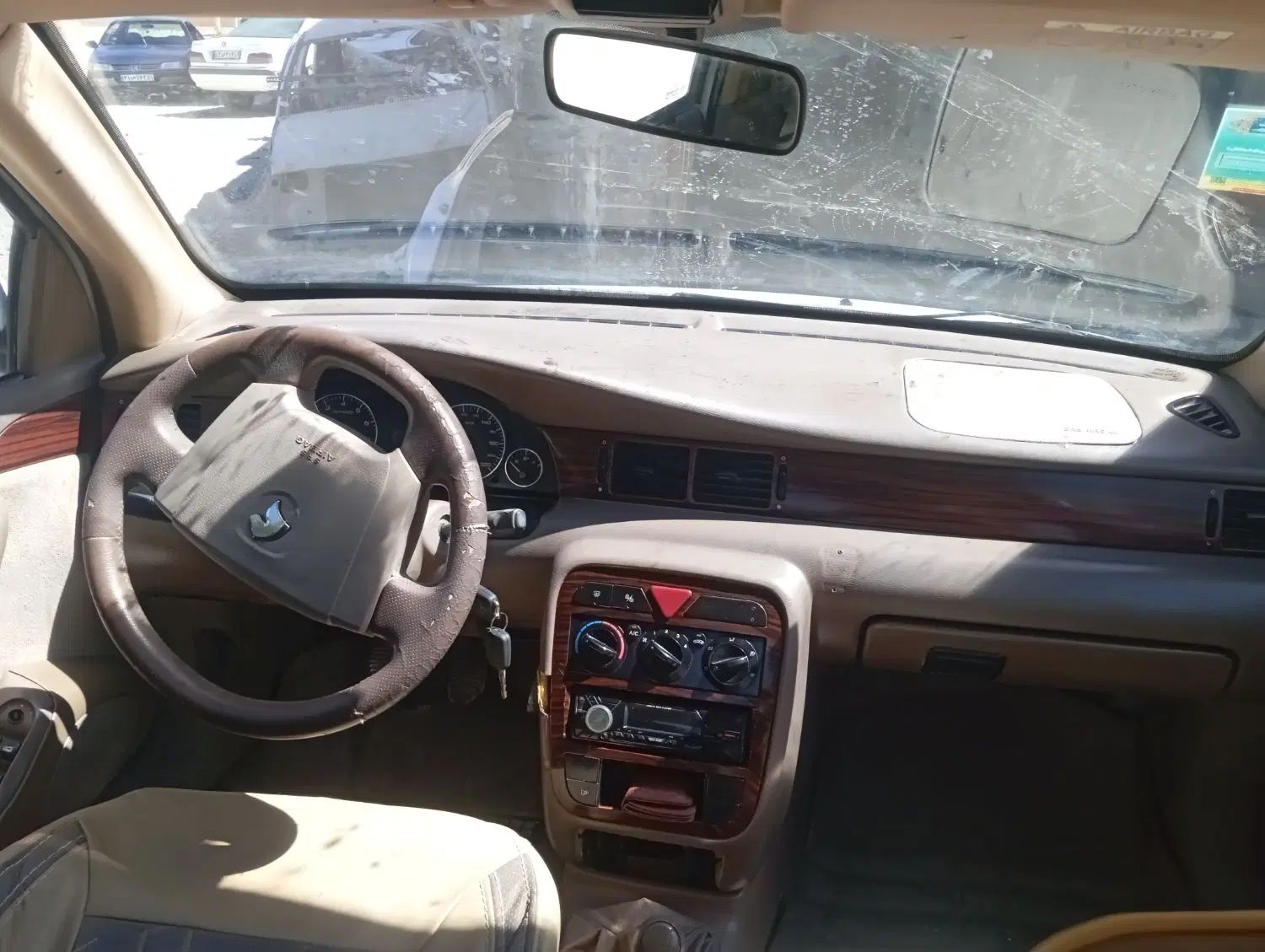 سمند LX XU7 - 1395