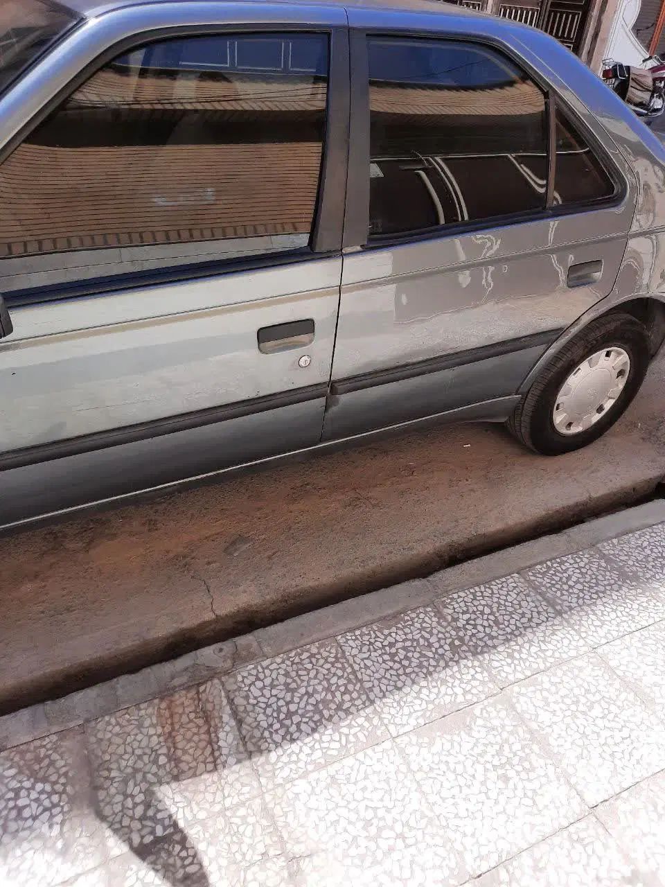 پژو 405 GLX - 1392