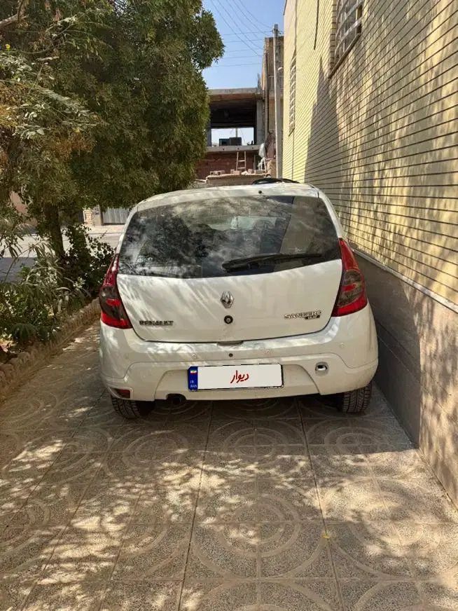 رنو ساندرو اتوماتیک - 1395