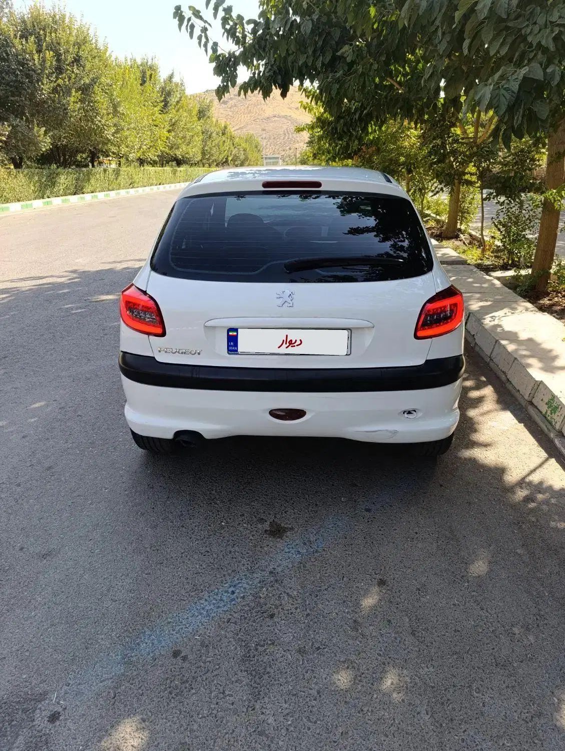 پژو 206 تیپ 2 - 1390