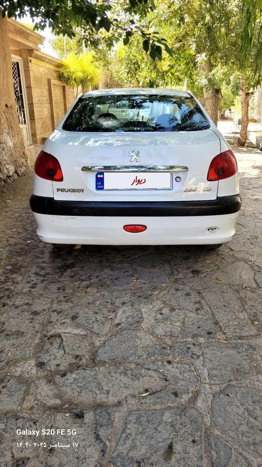 پژو ۲۰۶ صندوق دار v8 - 1397