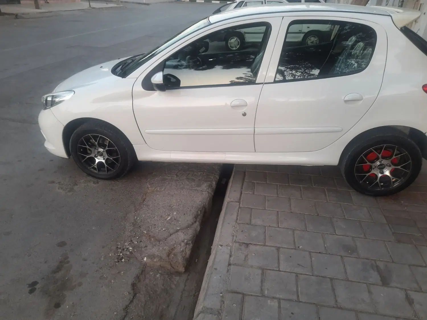 پژو 207 دنده‌ای TU3 - 1402