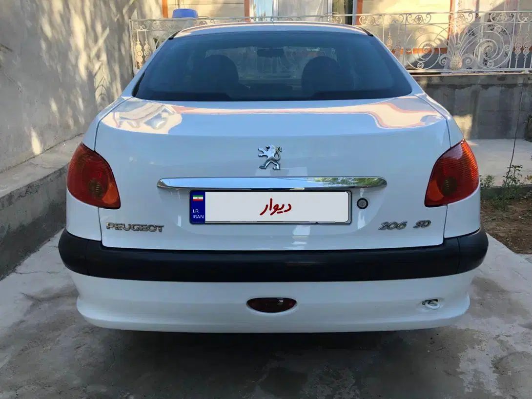 پژو ۲۰۶ صندوق دار v8 - 1394