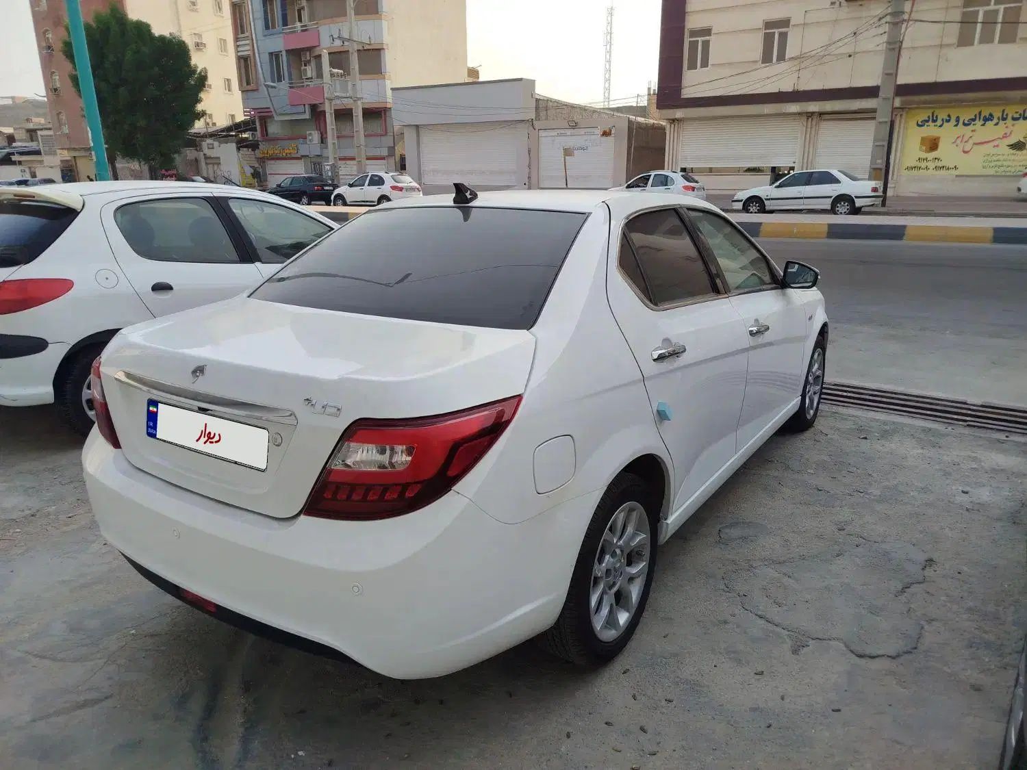 دنا پلاس توربو 6 دنده - 1402
