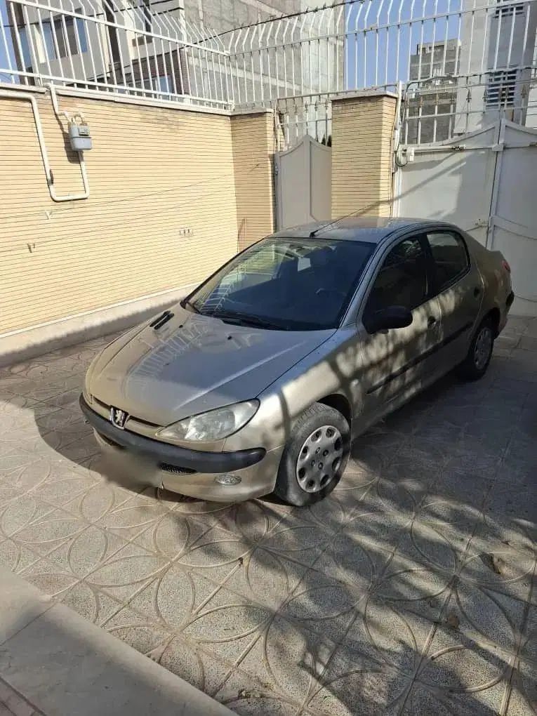 پژو ۲۰۶ صندوق دار v20 - 1388