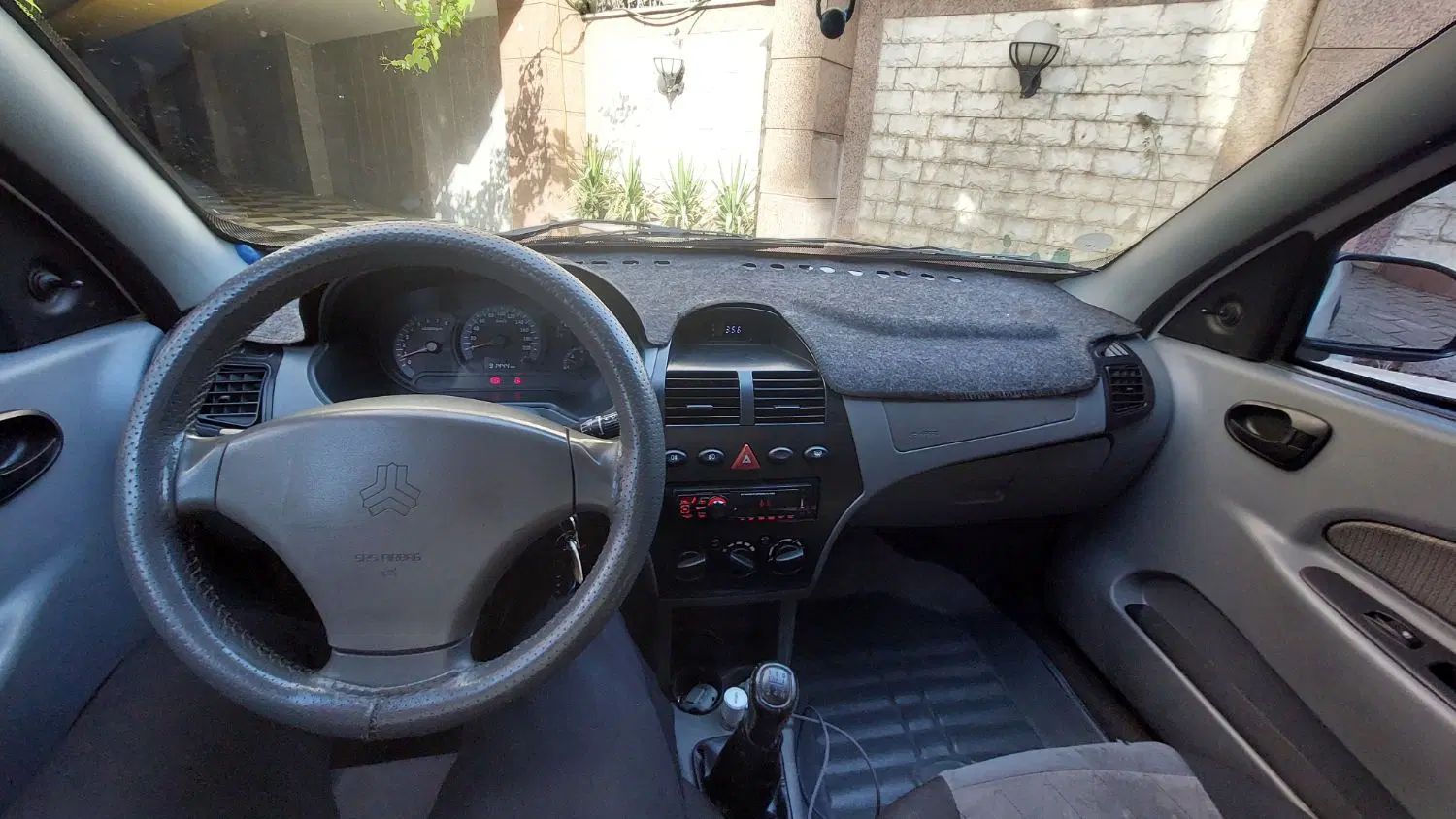 تیبا صندوق دار SX - 1401