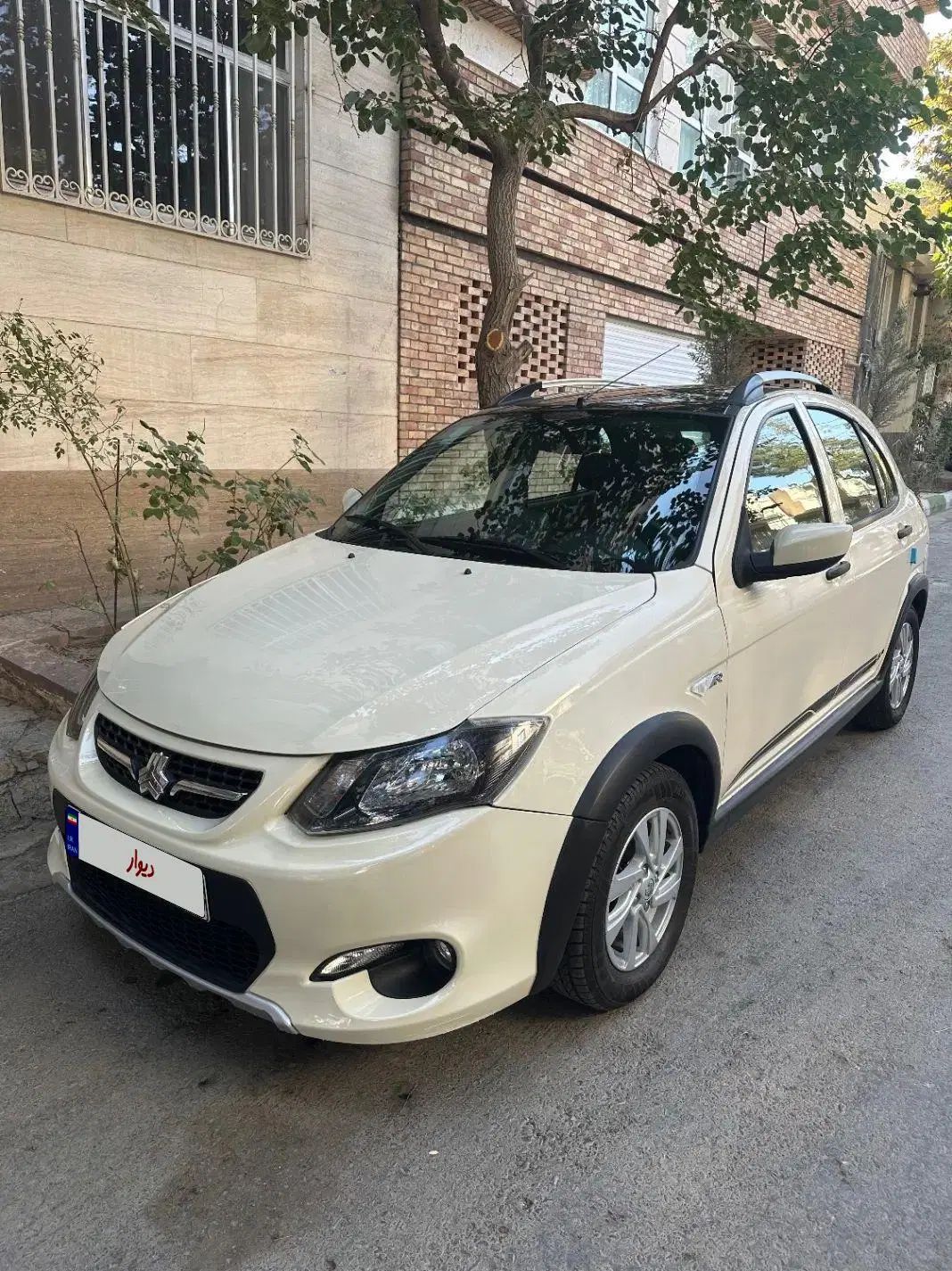 خودرو کوییک، R آگهی ann_20509529