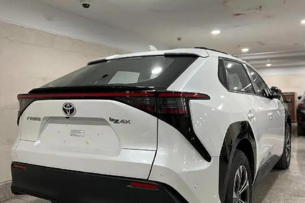 تویوتا bZ4X FWD مکس - 2024