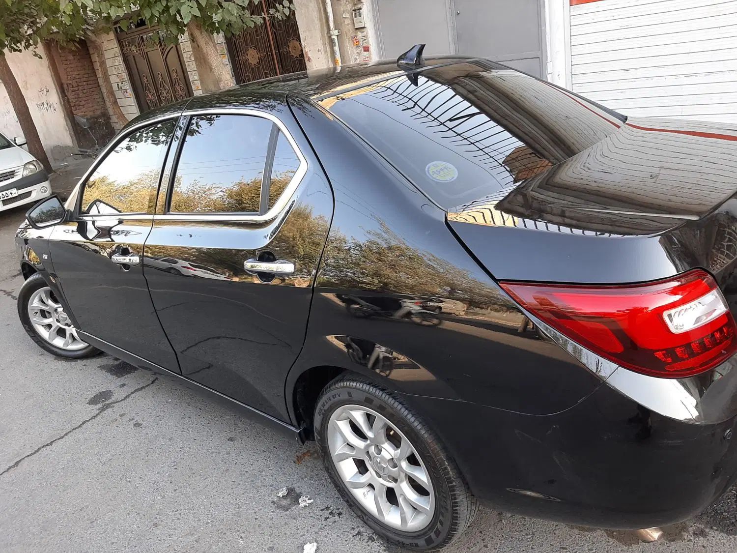 دنا پلاس توربو اتوماتیک - 1401