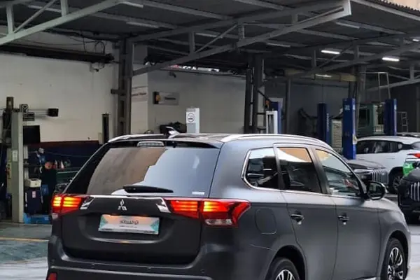 میتسوبیشی اوتلندر PHEV PHEV - 2018