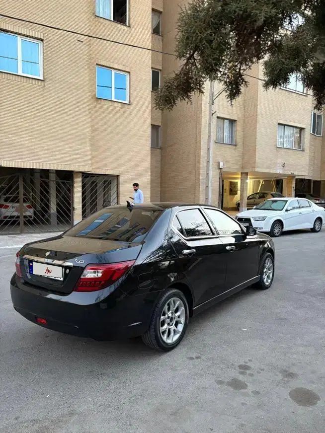 دنا پلاس توربو 6 دنده - 1402