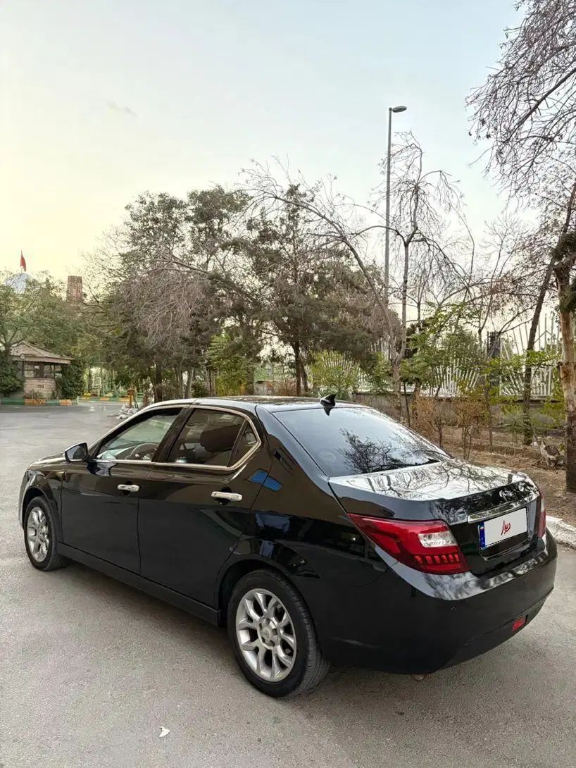 دنا پلاس توربو 6 دنده - 1402
