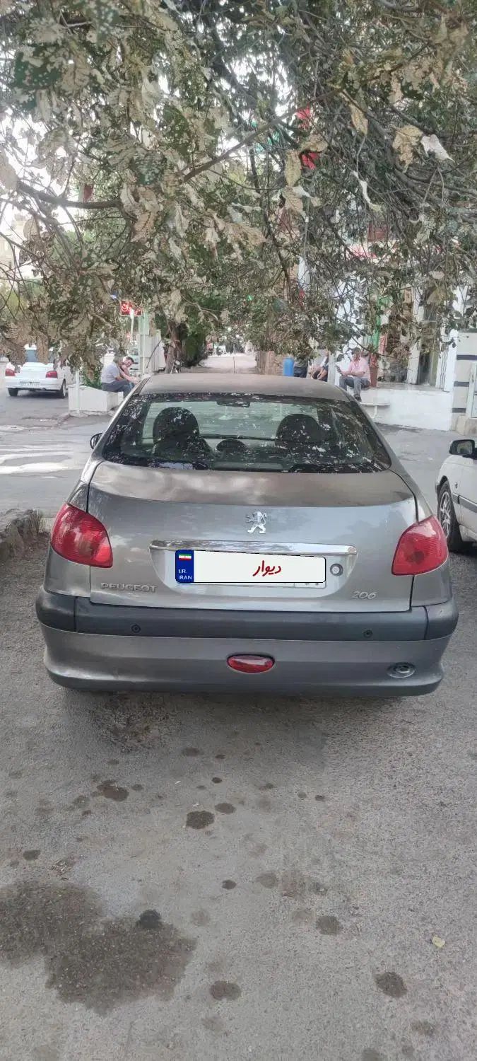 پژو ۲۰۶ صندوق دار v8 - 1394
