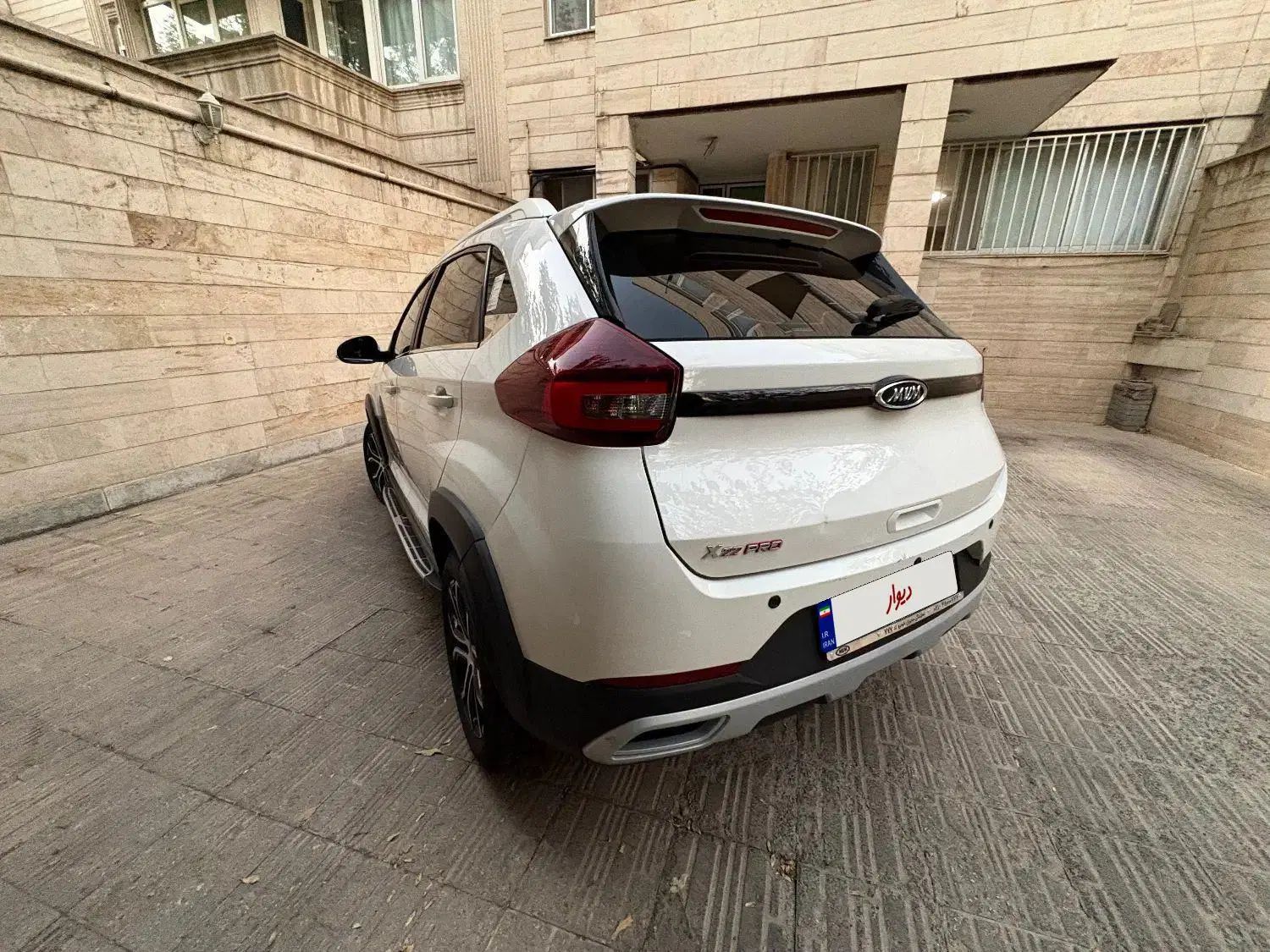 ام وی ام X22 پرو دنده‌ای - 1403