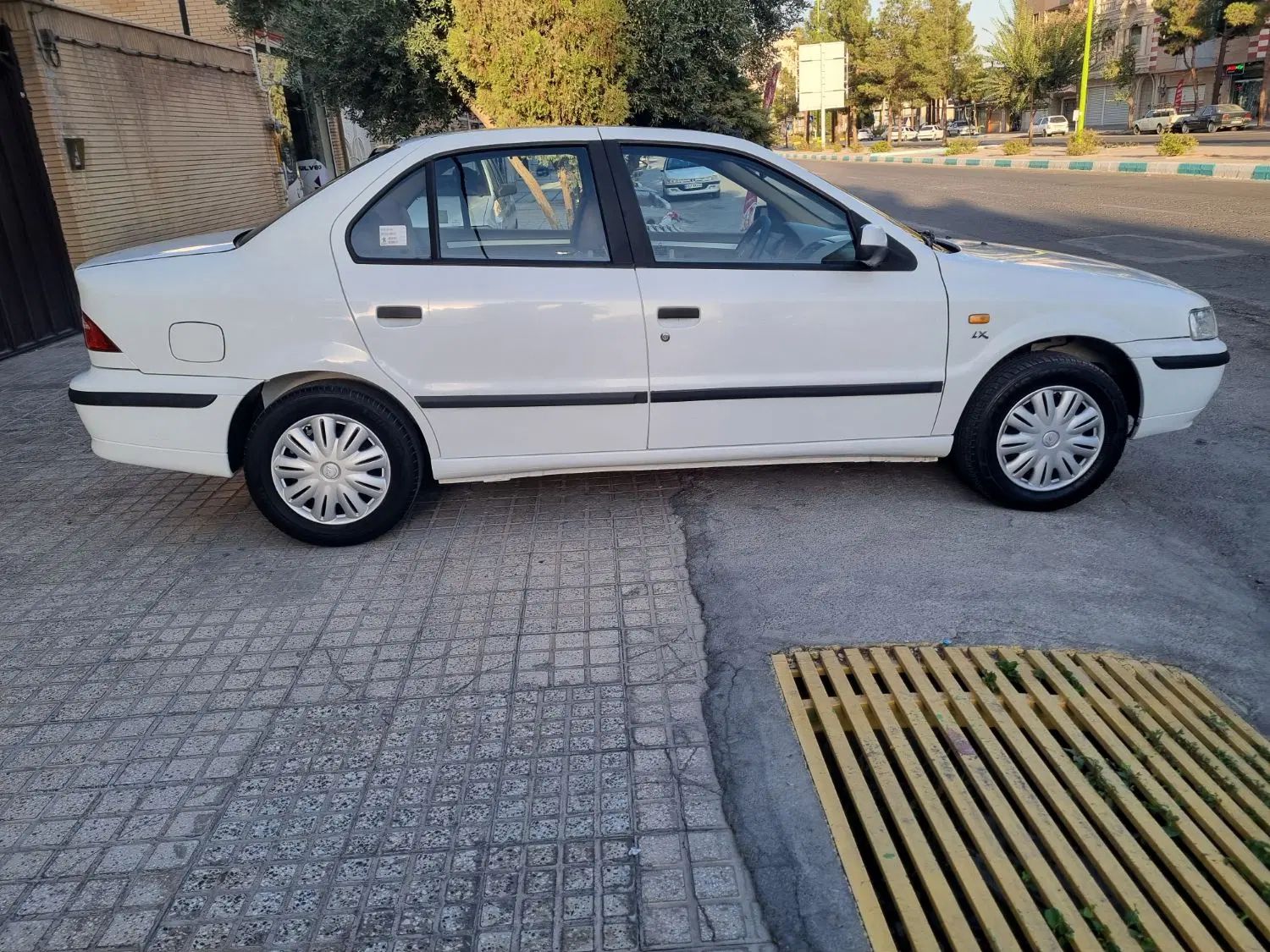 سمند LX XU7 - 1401