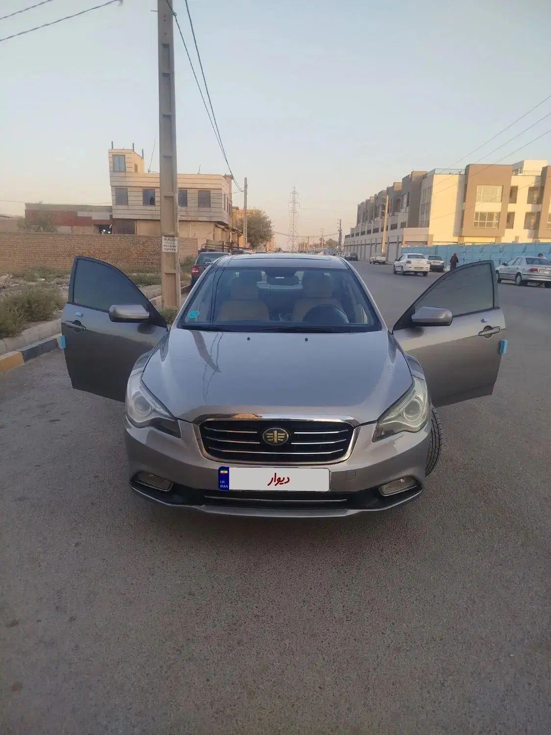 خودرو بسترن، B50F آگهی ann_20510517