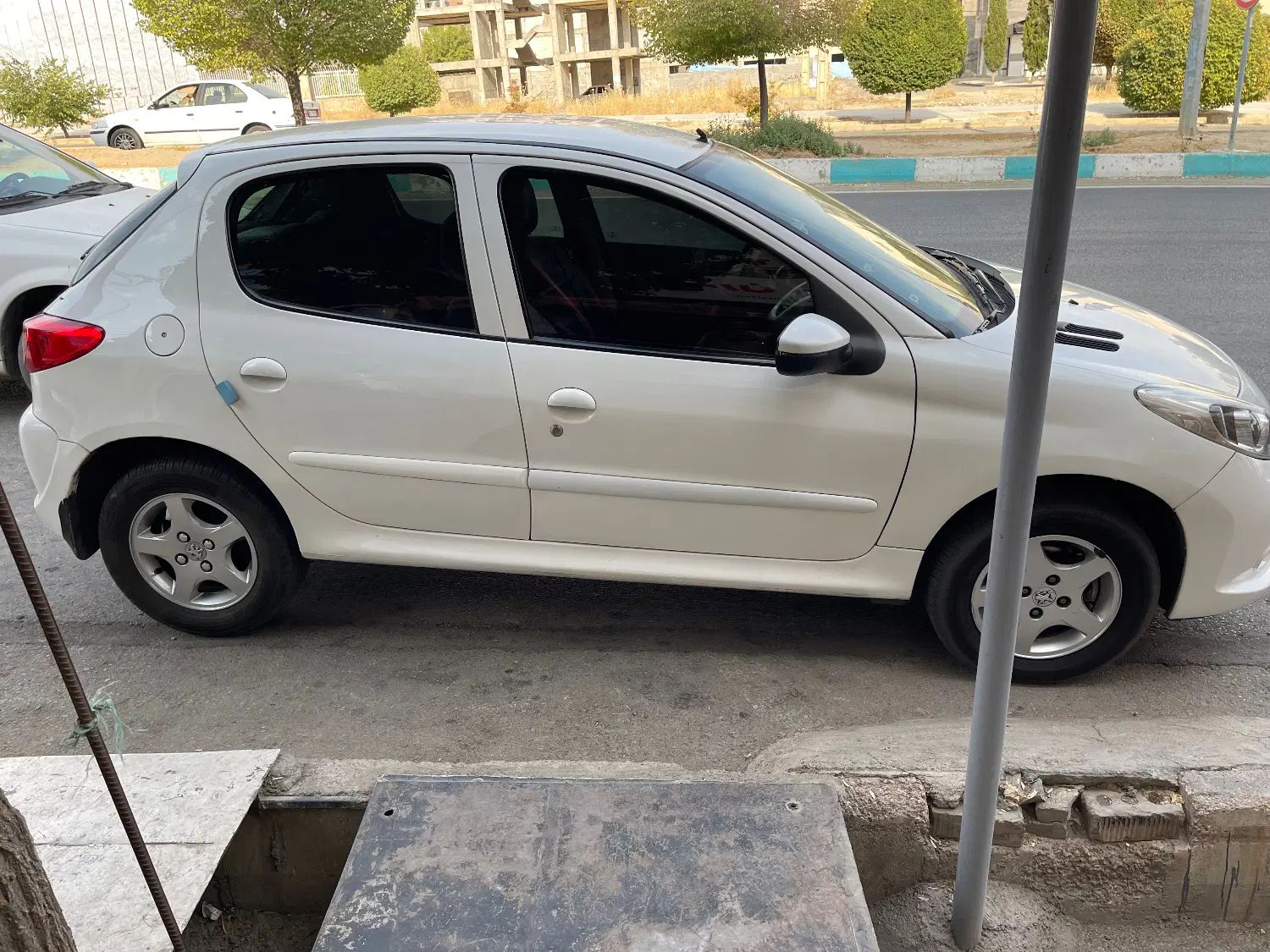 پژو 207 اتوماتیک TU5P - 1404