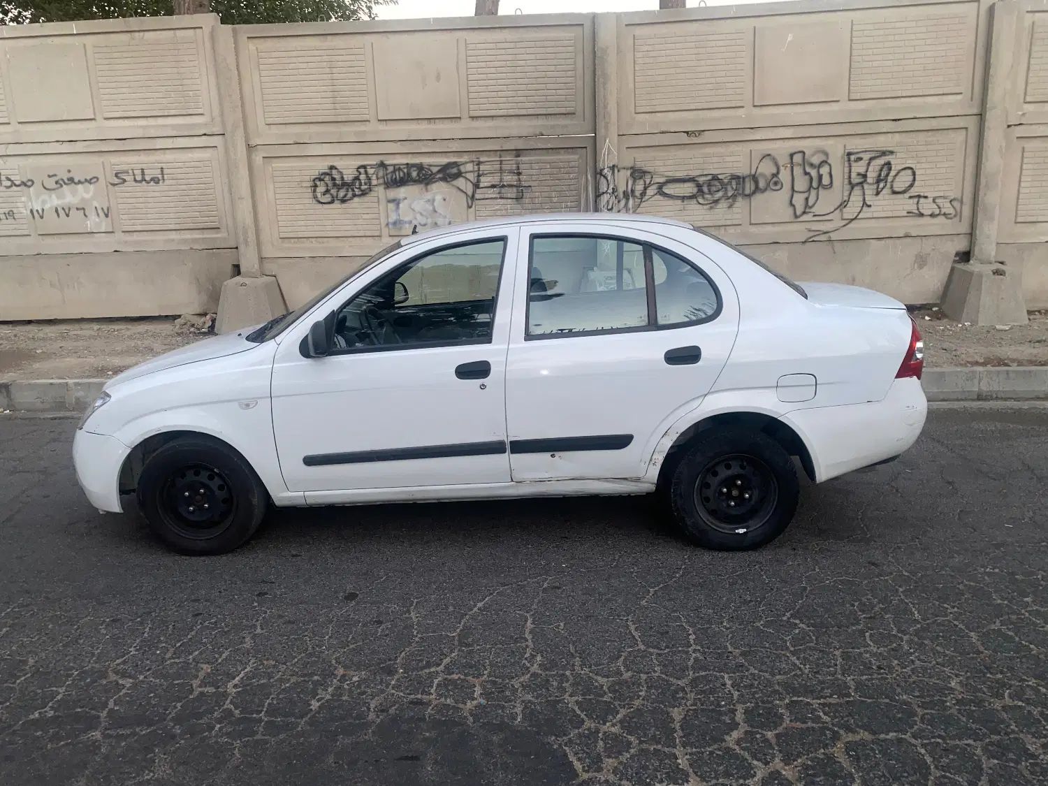 تیبا صندوق دار SX - 1395