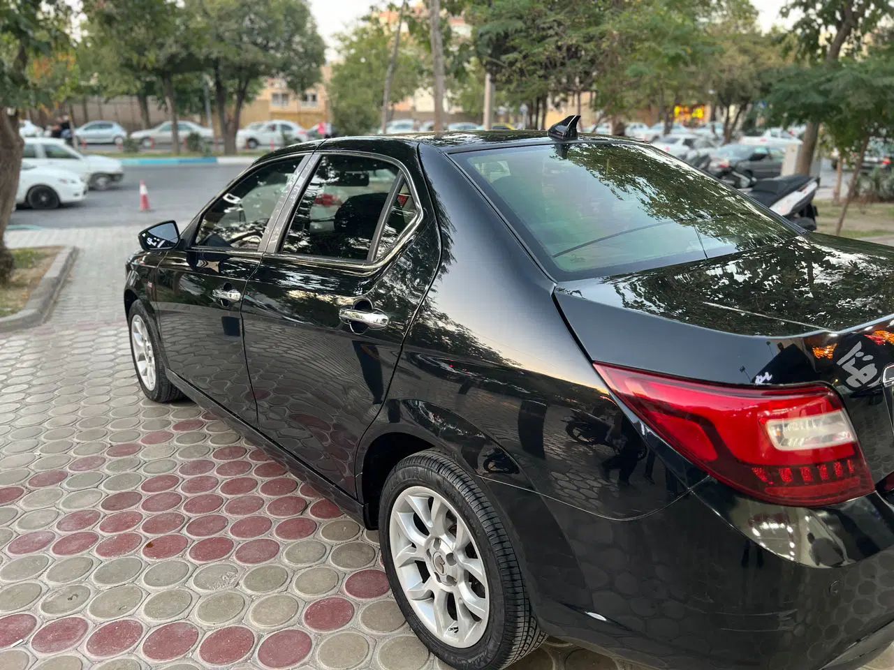 دنا پلاس توربو اتوماتیک - 1400