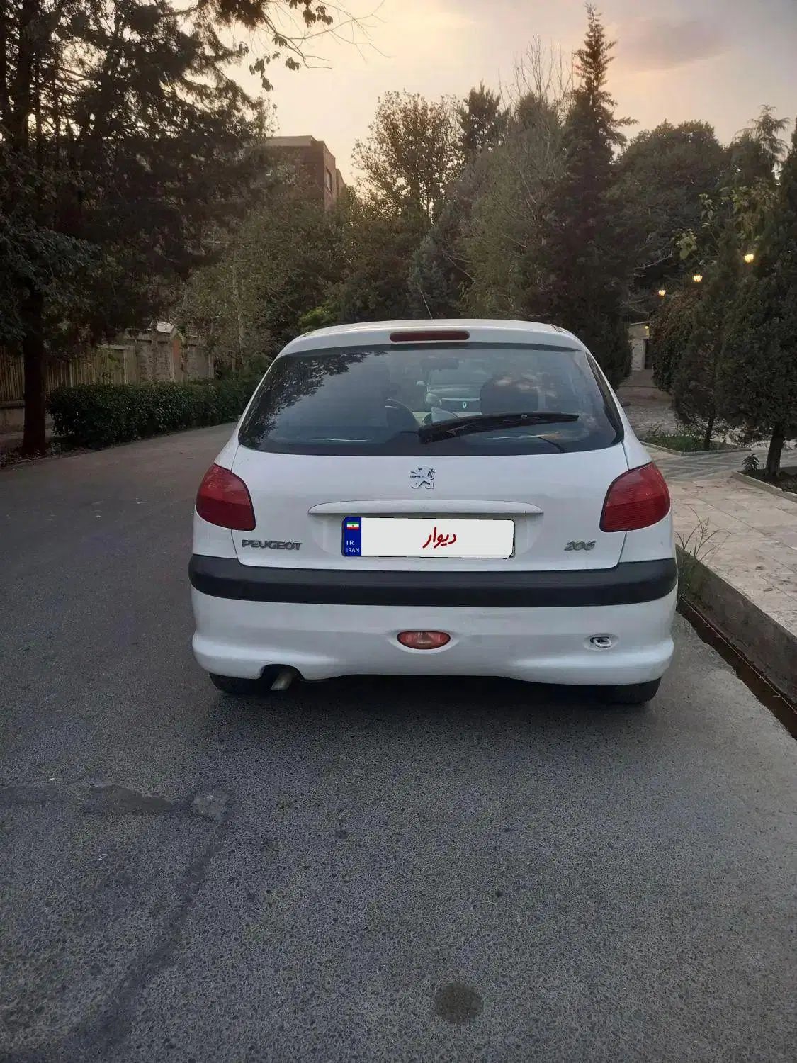 پژو 206 تیپ 2 - 1390