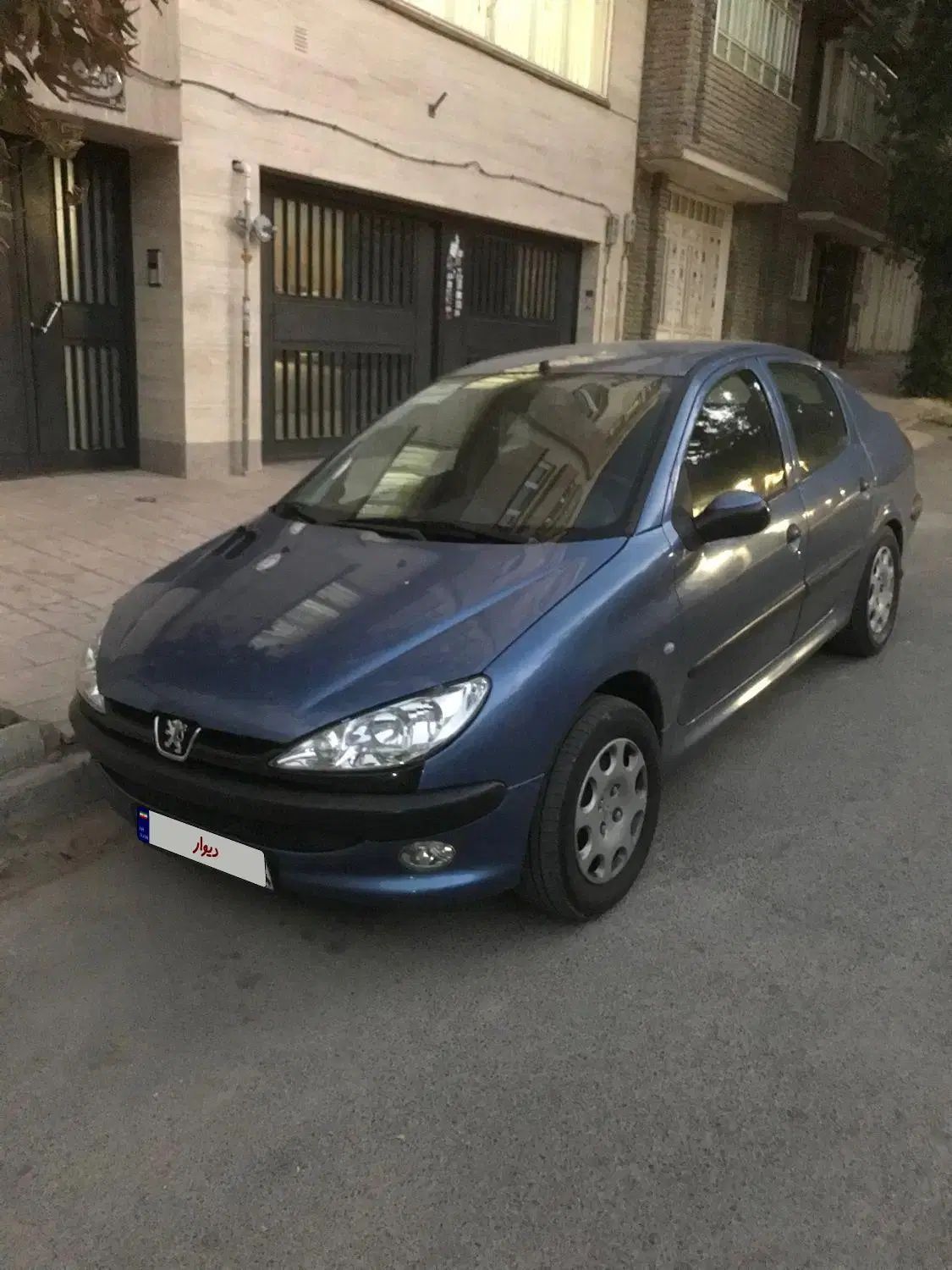 پژو ۲۰۶ صندوق دار v8 - 1393
