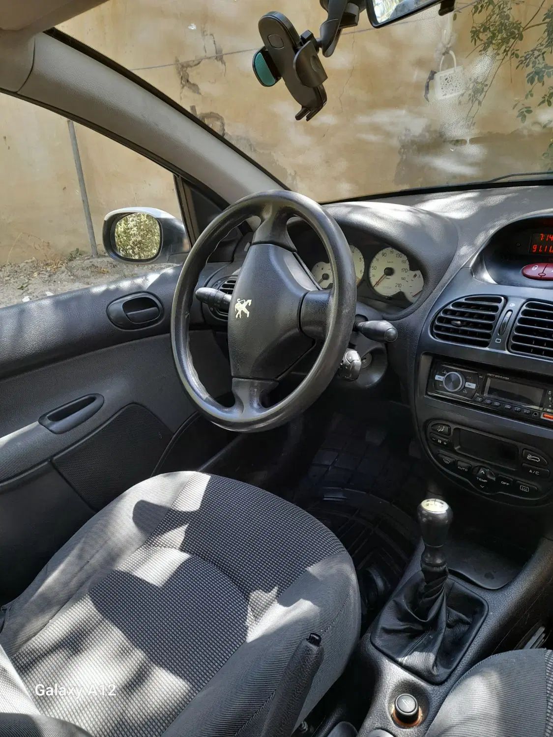 پژو ۲۰۶ صندوق دار v8 - 1393